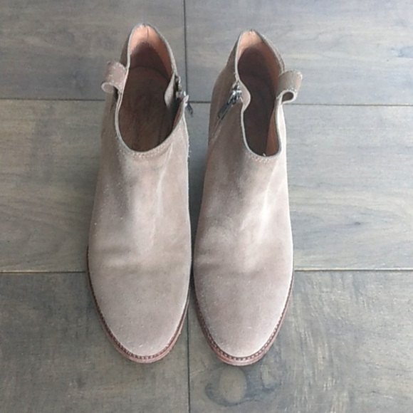 MADEWELL TAN SUEDE BOHO ANKLE BOOTS WOMANS 9.5. - Picture 3 of 6